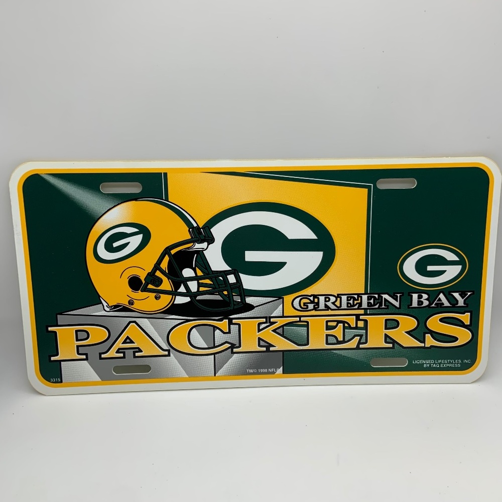 Vintage NFL Tag Express Green Bay Packers Retro Logo Plastic License Plate